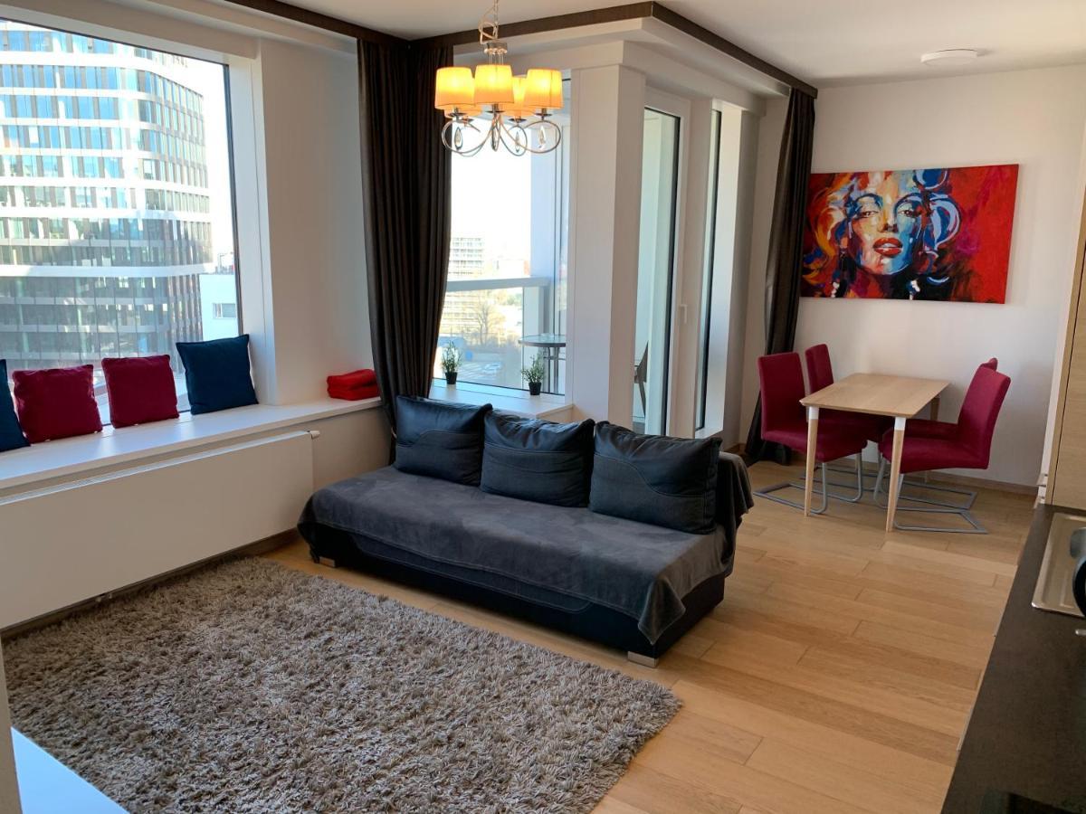 Apartments09 In New Building With Free Parking Panorama City - Amazing View Close To Old Town Братислава Екстериор снимка