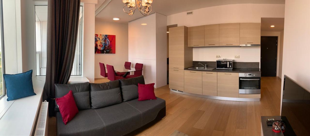 Apartments09 In New Building With Free Parking Panorama City - Amazing View Close To Old Town Братислава Екстериор снимка